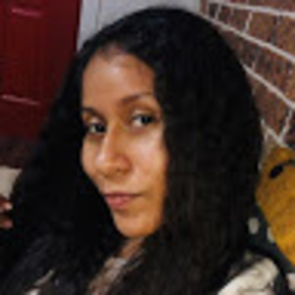 Profile Picture of Kany Scano (@kanyscano) on Poshmark