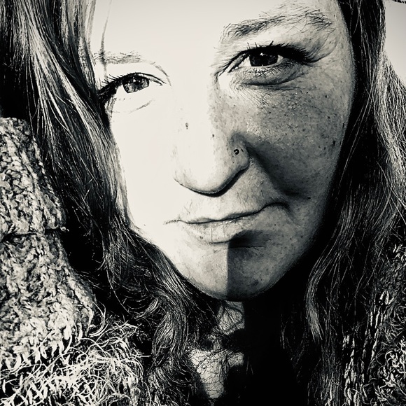 Profile Picture of Sam Csontos (@redontop5583) on Poshmark