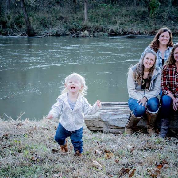 Profile Picture of Kathy Burel (@kathyburel) on Poshmark