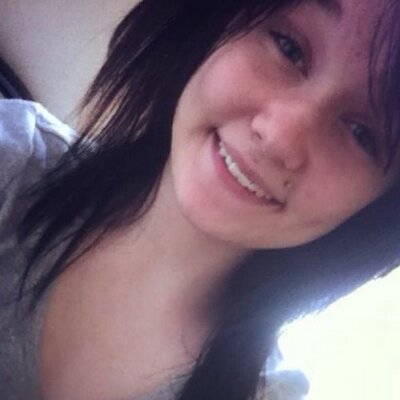 Profile Picture of Cynthia Goodman ✌ (@TheLuckyOne_88) on Twitter