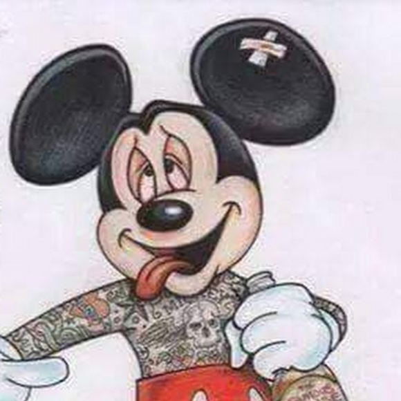 Profile Picture of Mickey Mouse (@organlynn41) on Poshmark