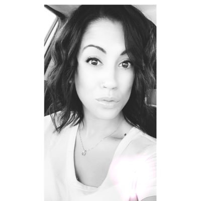 Profile Picture of Jillian Weimer (@JillianWeimer) on Twitter