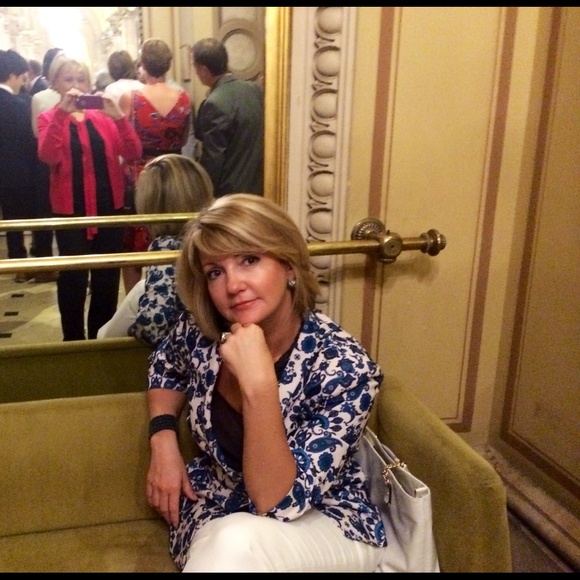 Masha Popova - Poshmark Profile Picture of Masha Popova (@beingawoman) on Poshmark