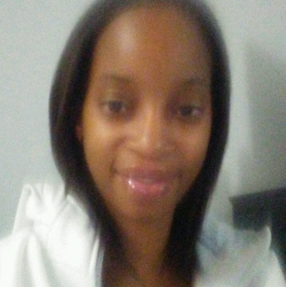 Profile Picture of Sherry Shepard (@sherryshe) on Poshmark