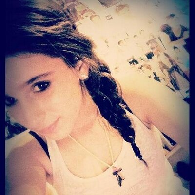 Profile Picture of Sarah ✞ ☯ (@SarahMcdougall_) on Twitter