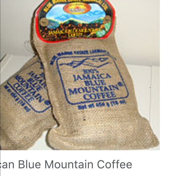 Profile Picture of Terry Baxter (@ter_bax) on Poshmark