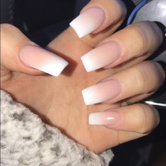 Profile Picture of Joselyn Alvarez (@ayoojoselyn13) on Poshmark