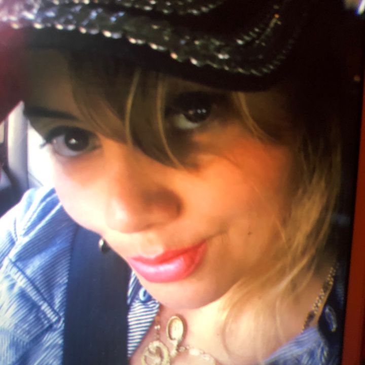 Profile Picture of Kenia Monroy963 (@@keniamonroy963) on Tiktok