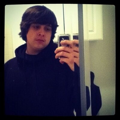 Profile Picture of Daniel Dorris (@08_M_22_D_12) on Twitter