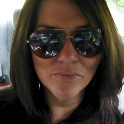 Profile Picture of Shelley Worden (@Stylist_Shelley) on Twitter