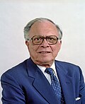 Profile Picture of Leo Cherneon Wikipedia