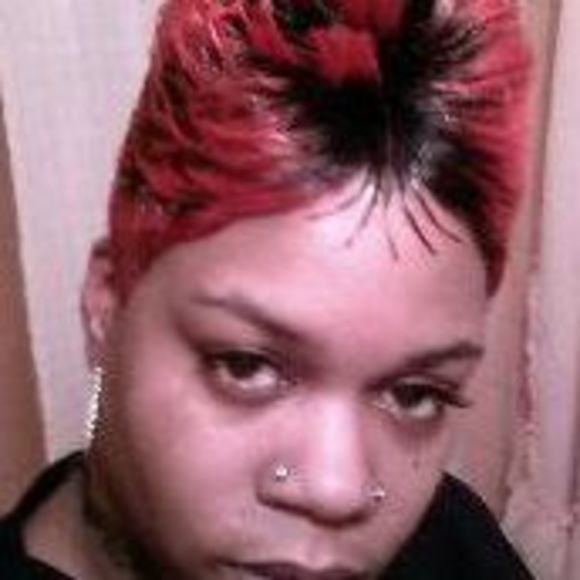 Profile Picture of Robin Fuqua (@robin_fuqua) on Poshmark