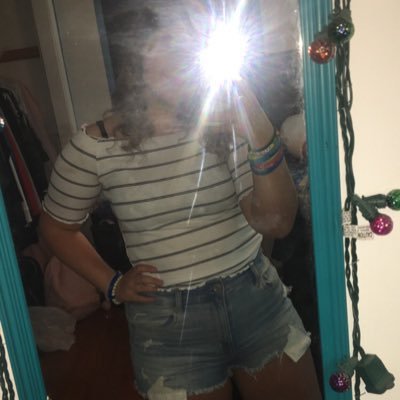 Profile Picture of Candace Huey (@candacehuey3) on Twitter