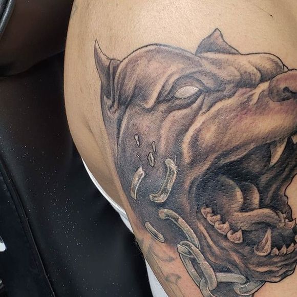 Profile Picture of David Prater (@mrdlp74) on Poshmark