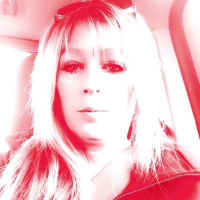Profile Picture of Tracey Bolton (@TraceyDejaneiro) on Twitter