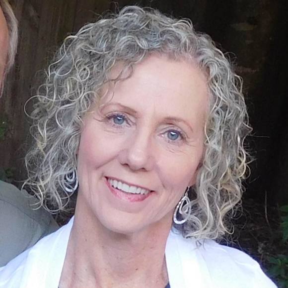 Profile Picture of Martha Weaver (@marthaweaver667) on Poshmark