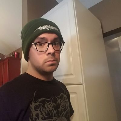 Profile Picture of Kevin Stricklett (@lHedgeKnightl) on Twitter