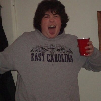 Profile Picture of Mark Taranto (@BigMacYERRH) on Twitter