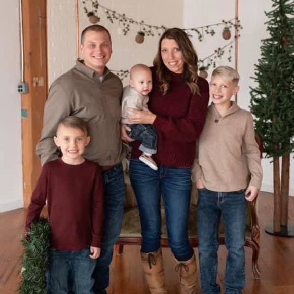 Profile Picture of Aaron Lovell (@littlelove523) on Poshmark