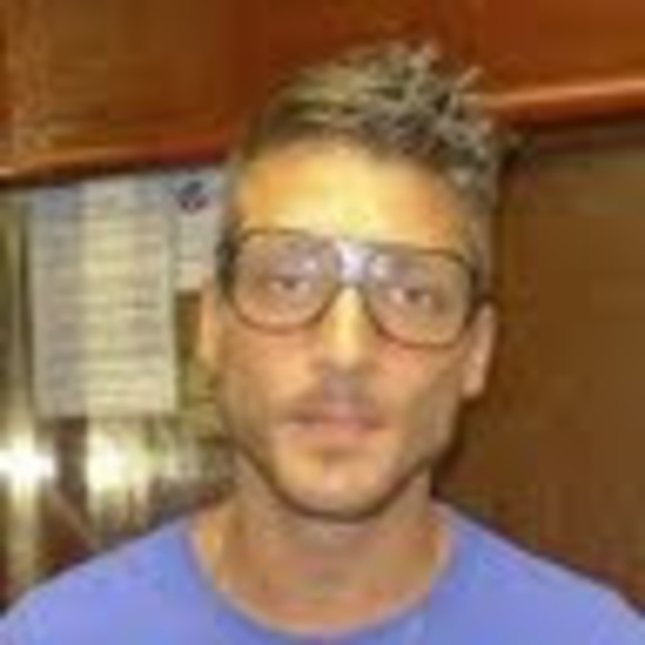 Profile Picture of Thiago Alves (@geekthi) on Poshmark