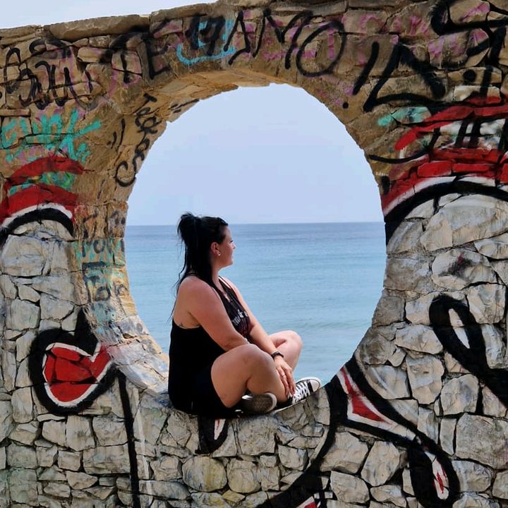 Profile Picture of Sunshine.in.my.Brain (@smash.the.clock) on Tiktok