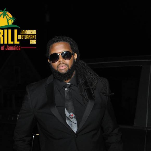 Profile Picture of Paul Richards (@paulrichards92) on Poshmark