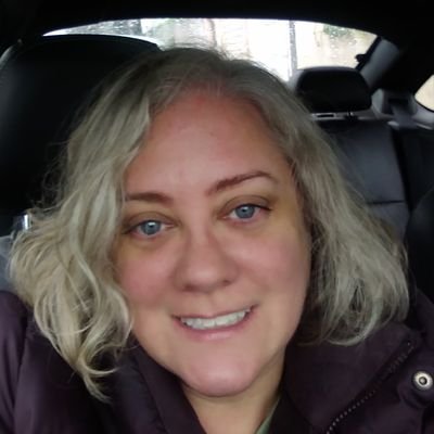 Profile Picture of Tracey Thekla Rolandelli (@RolandelliDsign) on Twitter