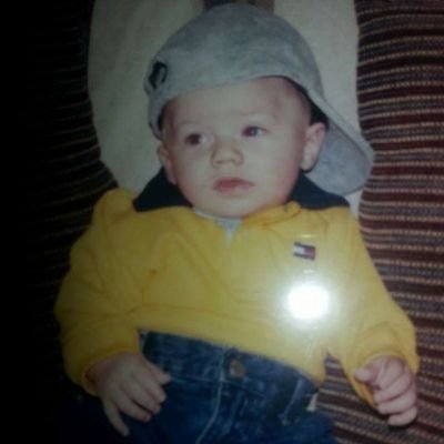 Bryce Whaley - Twitter Profile Picture of Bryce Whaley (@yelahwecyrb) on Twitter