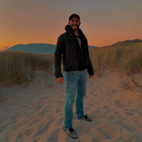 Colten Carter - Poshmark Profile Picture of Colten Carter (@ccartergrimes) on Poshmark