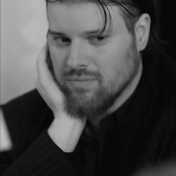 Profile Picture of Michael Hartmann (@kalamana) on Poshmark