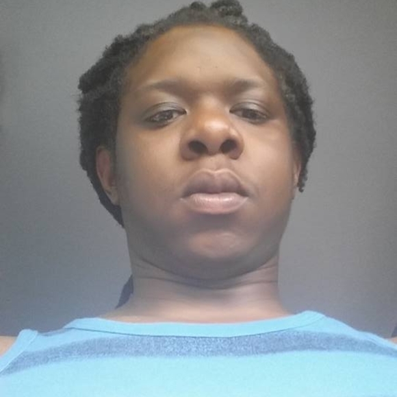 Profile Picture of Charles Perry (@cjizzle973) on Poshmark