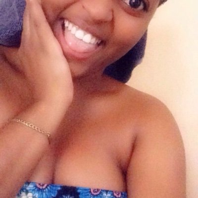 Profile Picture of  🥰 YAZMIN TRINIDAD  🥰 (@Co_ra_zon) on Twitter