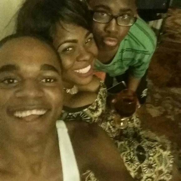 Shellion Shellion - Poshmark Profile Picture of Shellion Shellion (@shellion69) on Poshmark