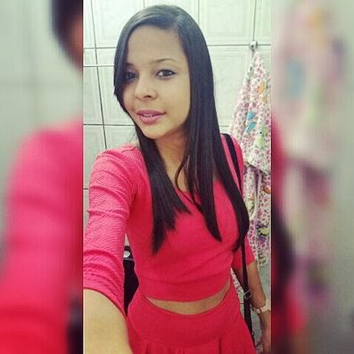 Profile Picture of Lorena Melo (@lorenameloZF) on Twitter