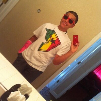 Profile Picture of Seth Parrish (@hiimsethlol) on Twitter