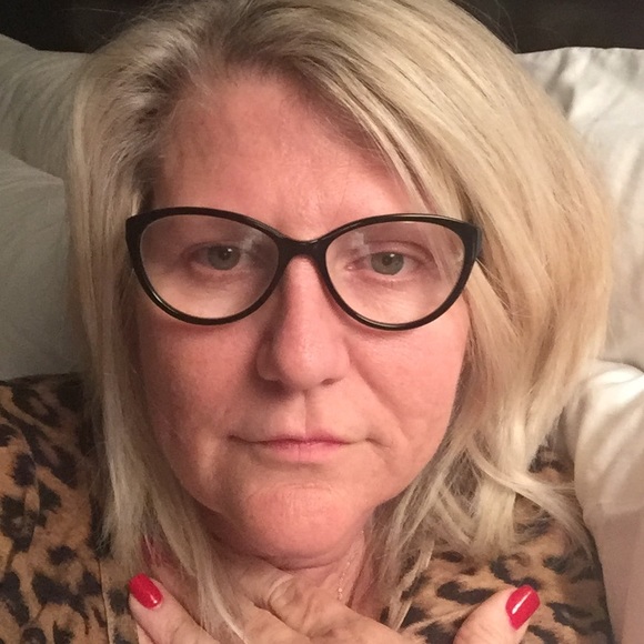 Profile Picture of Kristi Hopper (@jkhop) on Poshmark