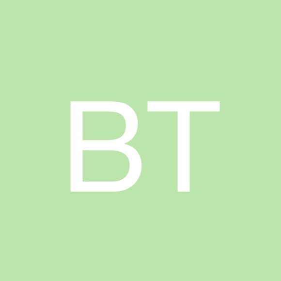 Profile Picture of Brianna Trudell (@britru) on Poshmark