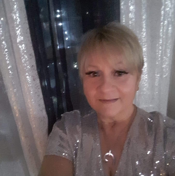 Profile Picture of Waleska Lourido (@wallyjavi12) on Poshmark