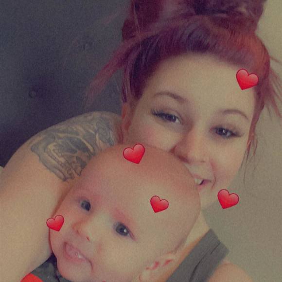 Profile Picture of Rachael Gibbons (@rachael_gibbons) on Poshmark