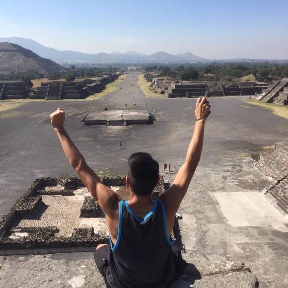 Profile Picture of David Inouye (@davidcinouye) on Poshmark