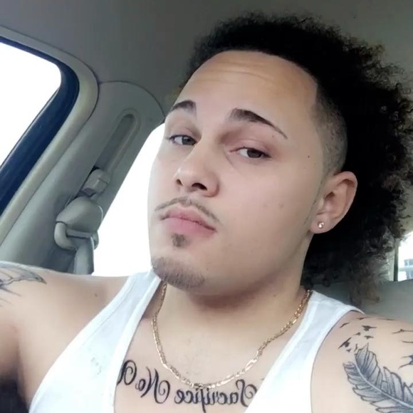 Profile Picture of Marc Gonzalez mullins (@antbo83) on Poshmark