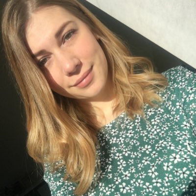 Profile Picture of Leigh (@leighthacker) on Twitter
