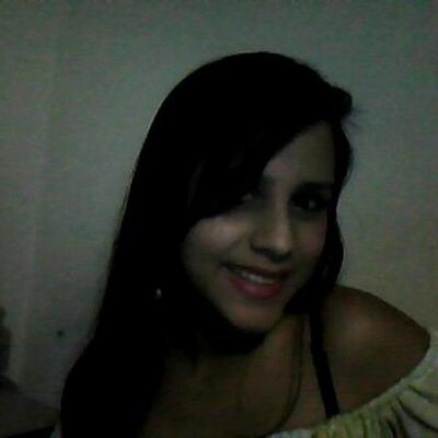 Profile Picture of Viviana Arboleda (@viviarboc) on Twitter