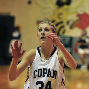 Profile Picture of Clare McGinnis (@clare.mcginnis.9) on Facebook