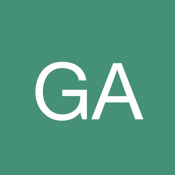 Profile Picture of George Alvarez (@galvarez44) on Poshmark