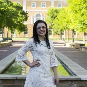 Profile Picture of Kaitlin Rosetta (@KaitlinRae118) on Pinterest