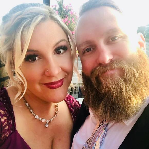 Profile Picture of Lindsay Ryan radzwill (@lindzradz) on Poshmark
