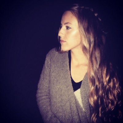 Profile Picture of Jacqueline Scherer (@JackySchrr) on Twitter