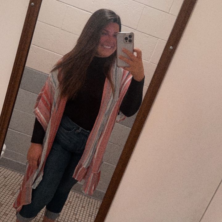 Kaitlyn Holt - Tiktok Profile Picture of Kaitlyn Holt (@@kaitlynholt1) on Tiktok