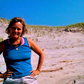 Profile Picture of Anne Mauck (@almauck) on Twitter